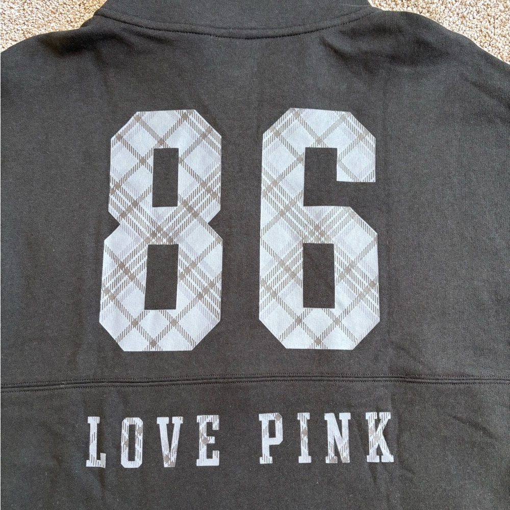 NWT! PINK Victoria's Secret Pullover